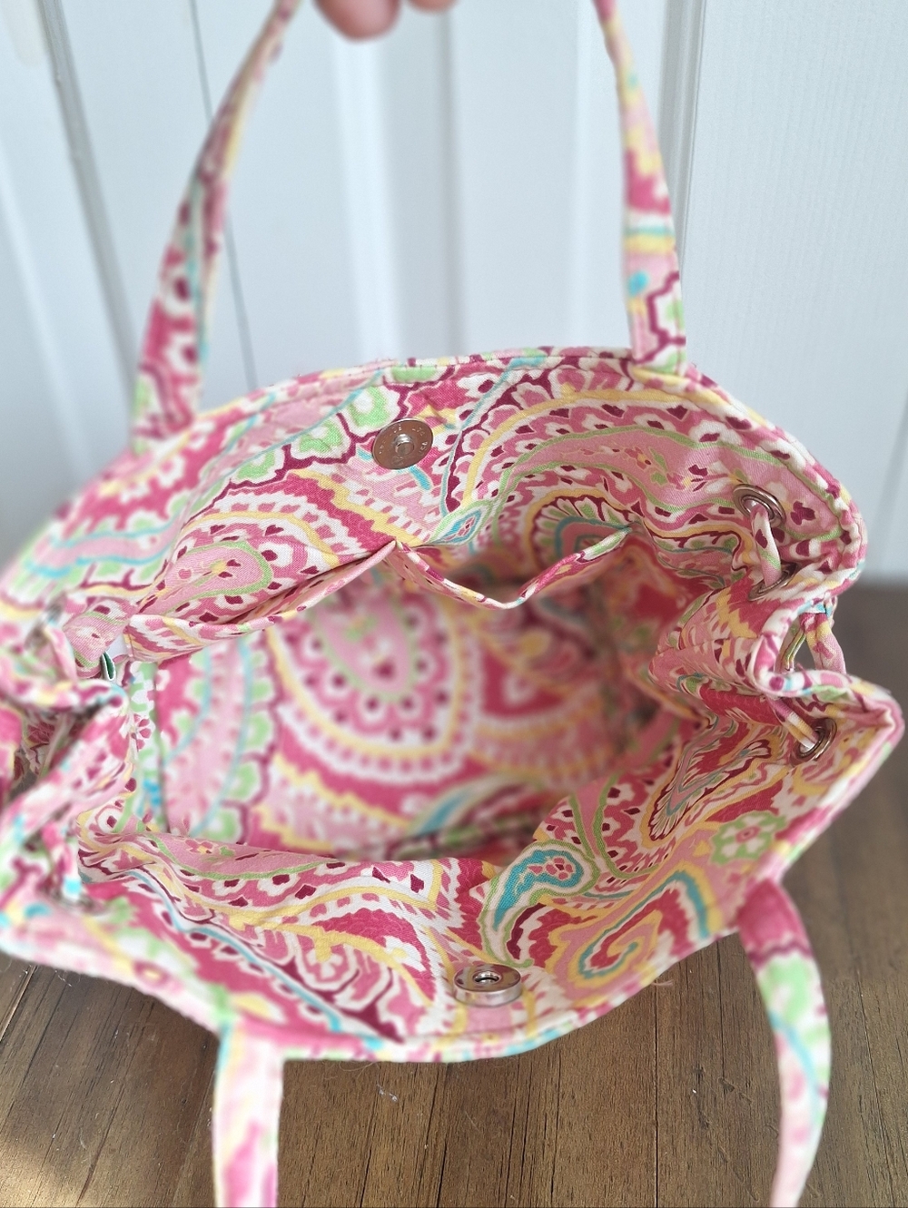 Vera Bradley Capri Melon Sherry Tote, Wallet & Eyeglass Case Set​ - Picture 4 of 13